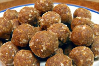 Delicious Peanut Butter Balls: Easy No-Bake Snack Recipe