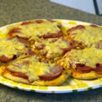 Perfecting Mini Heggies Pepperoni Pizza: Cooking Time Tips