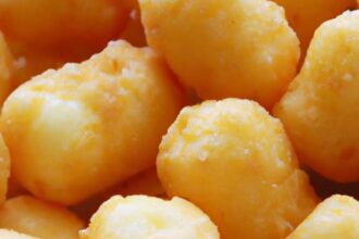 Crispy Cheese Puffs: Easy Homemade Snack Recipe Guide