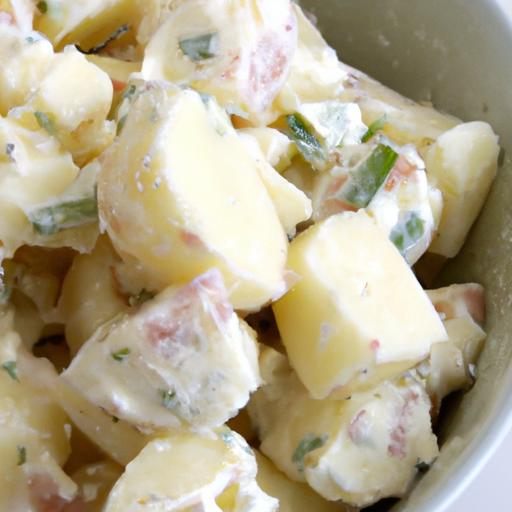 Perfectly Creamy Homemade potato Salad: A Classic Recipe