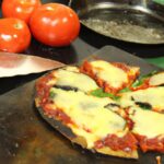 Crafting Fresh Tomato Pizza Sauce: Flavor from Scratch