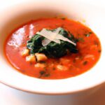 Creamy Tomato Spinach Orzo Soup: A Sweet, Savory Delight