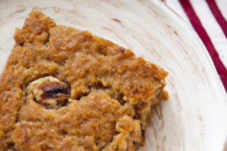 Wholesome Oatmeal Cake: A Classic Treat with a Healthy Twist