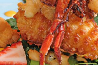 Golden Crunch: The Art of Perfectly Fried Lobster Tails