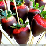 Decadent Delight: The Art of Chocolate-Dipped Strawberry Bouquets