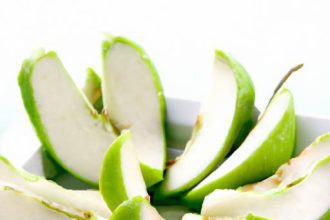 Crunchy Delight: The Perfect Apple Slices Snack Box Guide