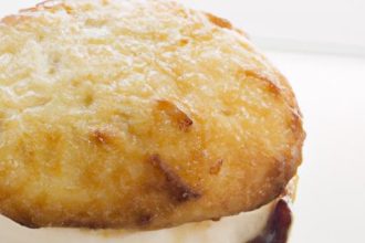 Melting Moments: The Ultimate Baked Brie Recipe Guide